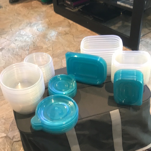 Plastic Food Storage Bundle - Picture 2 of 16
